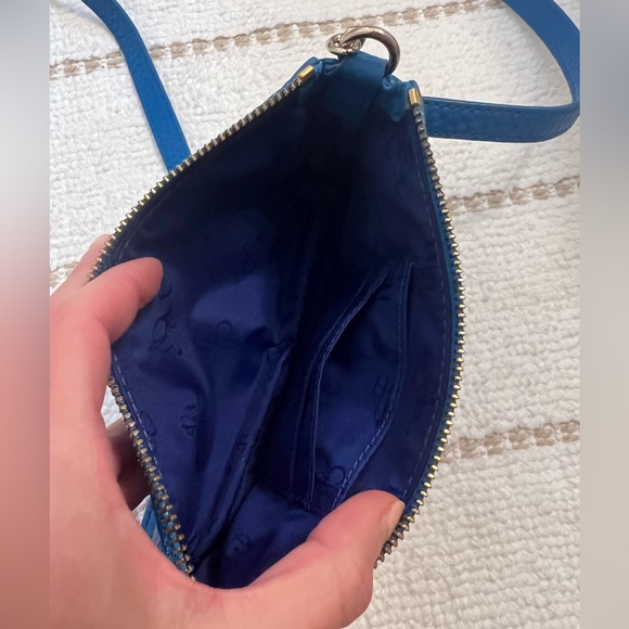 Cole Hahn teal leather purse - Picture 4 of 5